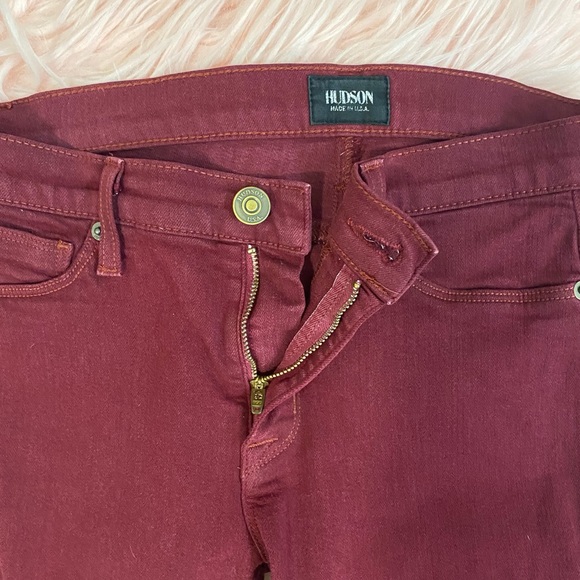 Hudson “Nico” Midrise Skinny Jean In Crimson Destructed - Picture 6 of 10